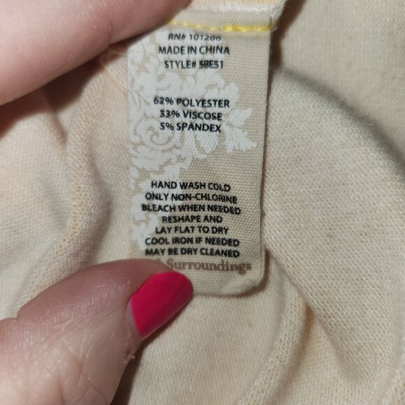 Soft Surroundings Women's 1X Yellow Floral Long Sleeve Tunic Sweater 2133 - Picture 6 of 7